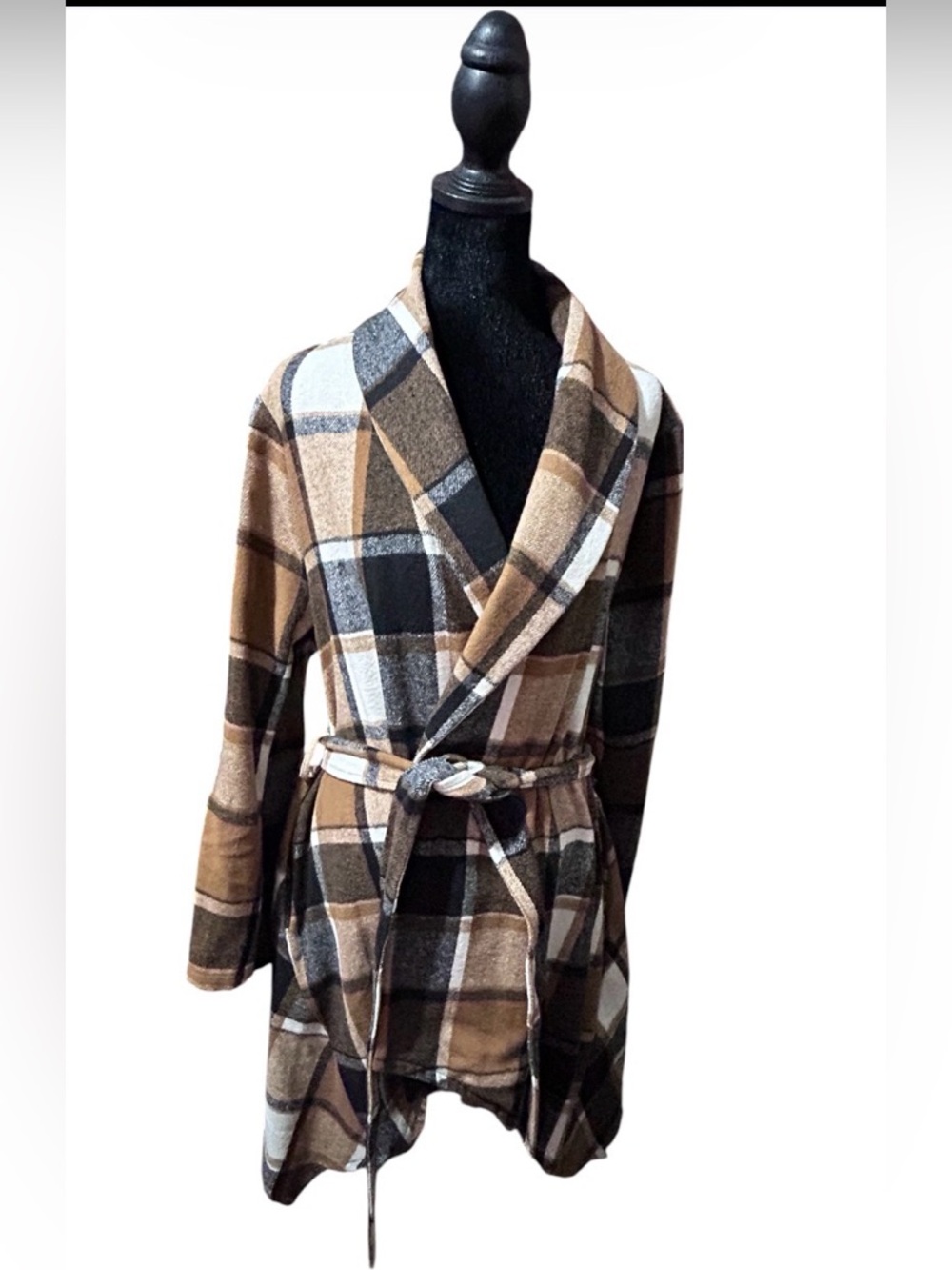 Bloomchic Plus 14-16 Plaid Belted Shawl Collar Cardigan Brown/Black/Cream NWOT - Picture 4 of 15